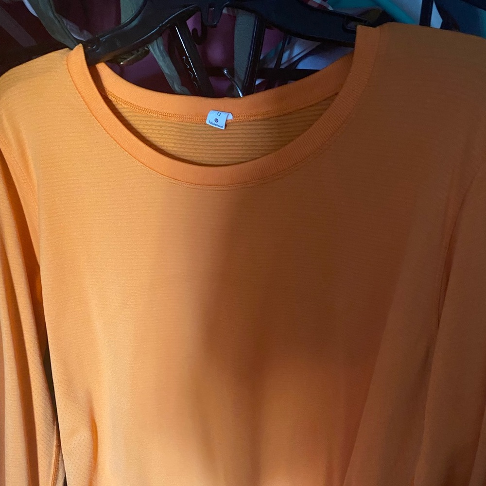 Lululemon Long Sleeve Swiftly Tech - Picture 2 of 3